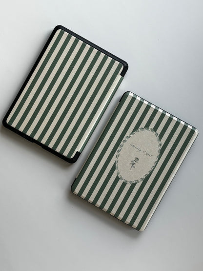 Literary It Girl Verde - Kindle Case